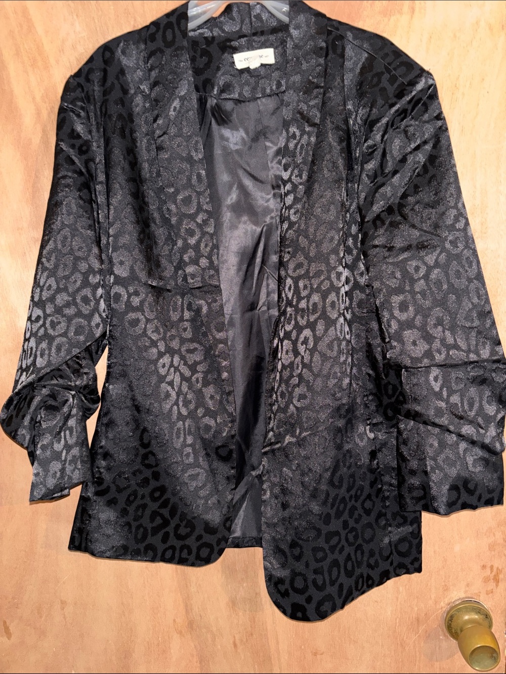 eesome Black Leopard Jacquard Open Blazer